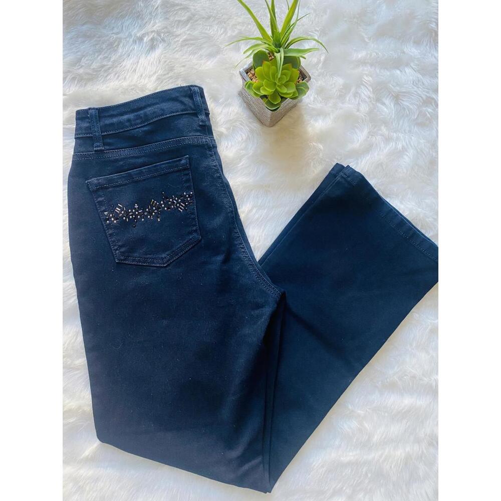Laura Ashley Women's Dark Blue Jeans Size 8
